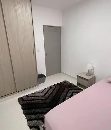 Apartamento Muy Cerca Al Mar De 3 Cartagena