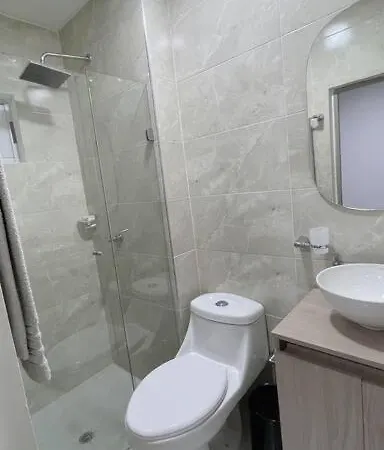 Apartamento Muy Cerca Al Mar De 3 * Cartagena