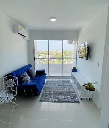 Apartamento Muy Cerca Al Mar De 3 * Cartagena